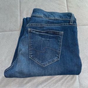 Silver jeans suki skinny jean W33/L29